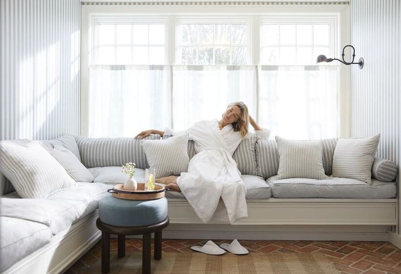 בית מלון כפרי Canoe Place Inn & Cottages