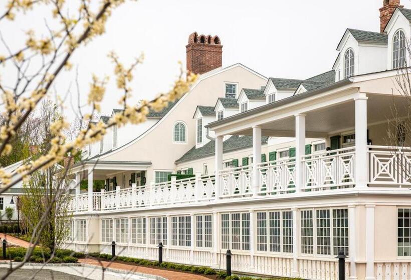 בית מלון כפרי Canoe Place Inn & Cottages