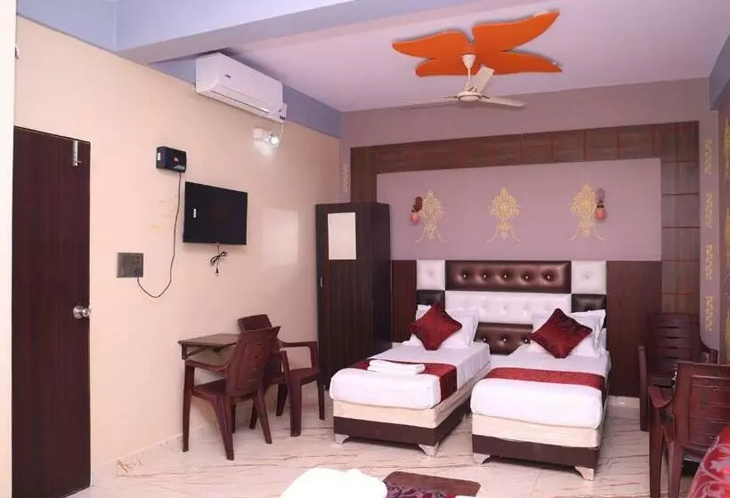 Hotelli Sas Royal Galaxy By Wb Inn