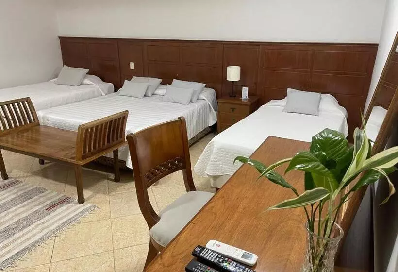 هتل Terrazas Vista Verde