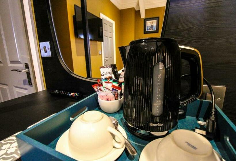 فندق صغير Three Horseshoes Leamside