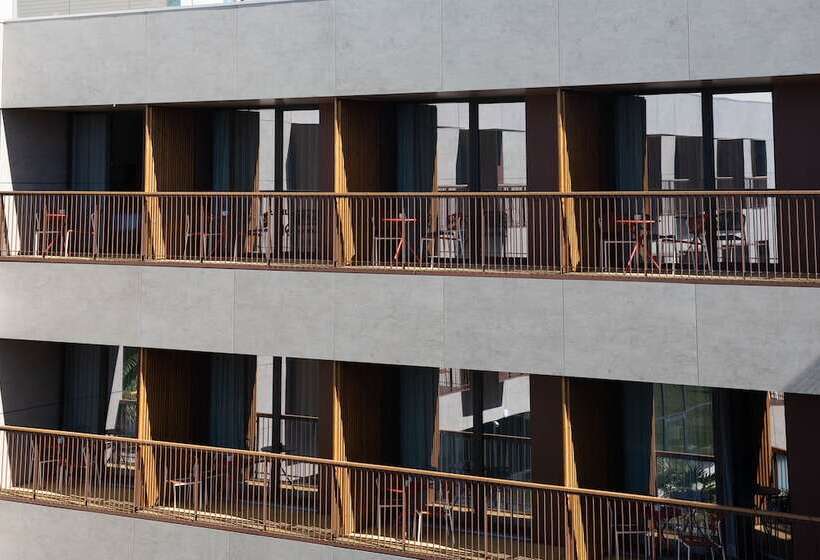 هتل Sines Sea View Business & Leisure