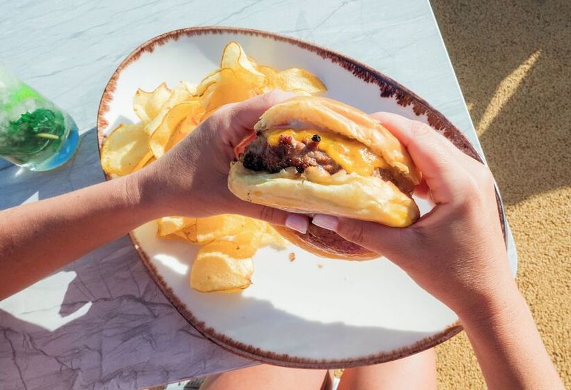 هتل Sines Sea View Business & Leisure