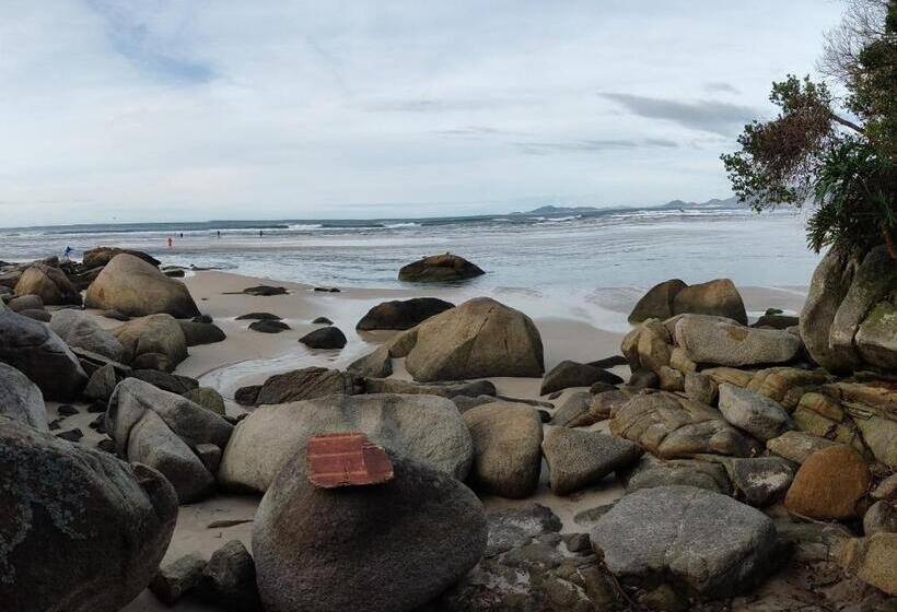 膳宿费 Pousada águas Do Embaú