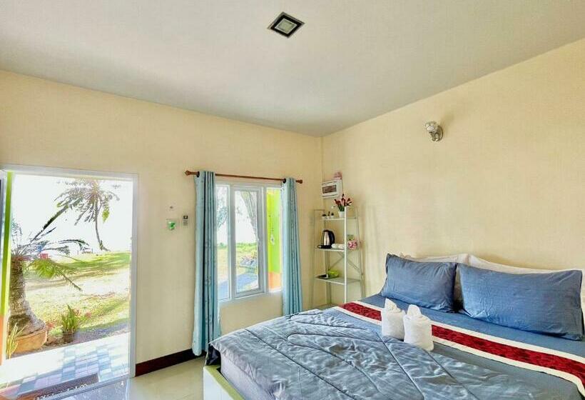 Resort Ava Beach Pakbara