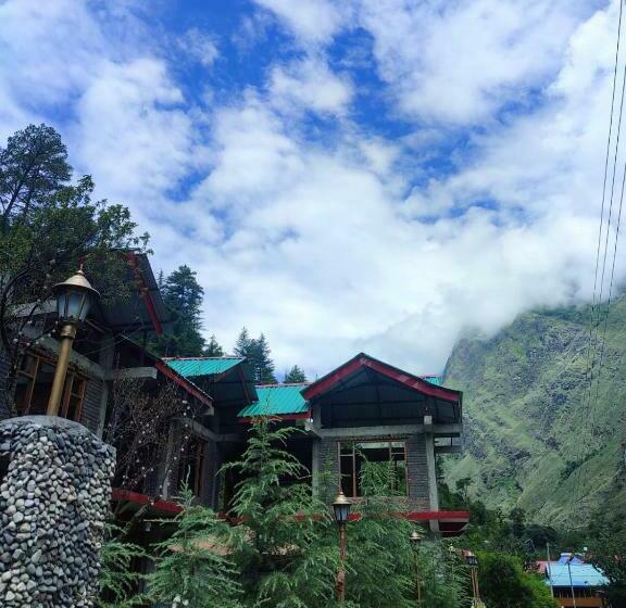 Resort Dreamland Cottage & Cafe