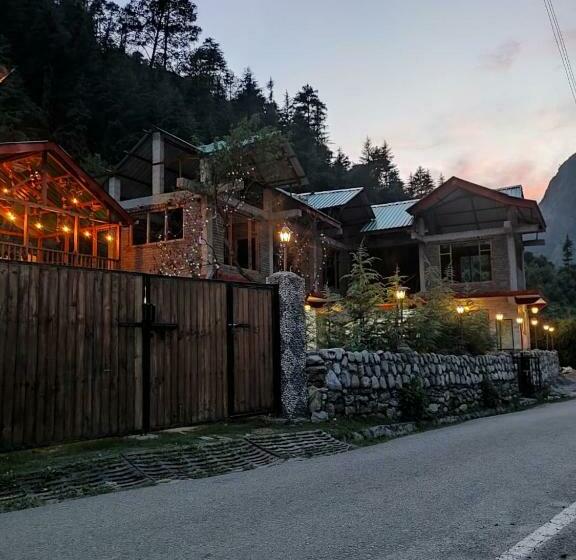 Resort Dreamland Cottage & Cafe