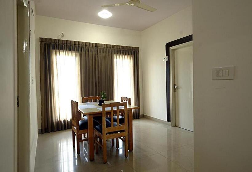 هتل Airport Bliss Boutique