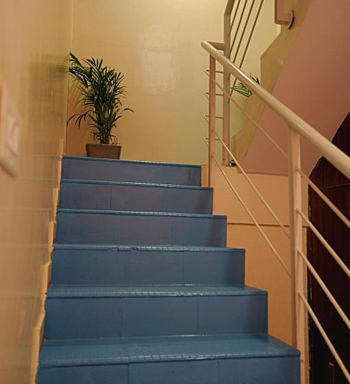 هتل Airport Bliss Boutique