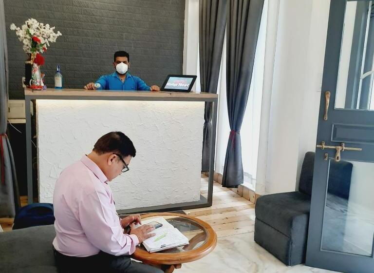 هتل Nisha Nest, Bhopal