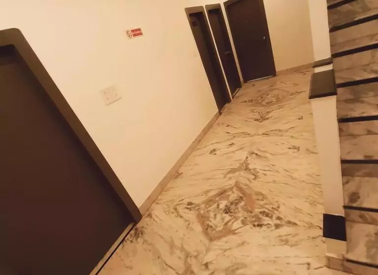 Hotelli Nisha Nest, Bhopal