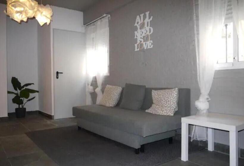 پانسیون Cozy Rooms Bañera Hidromasaje