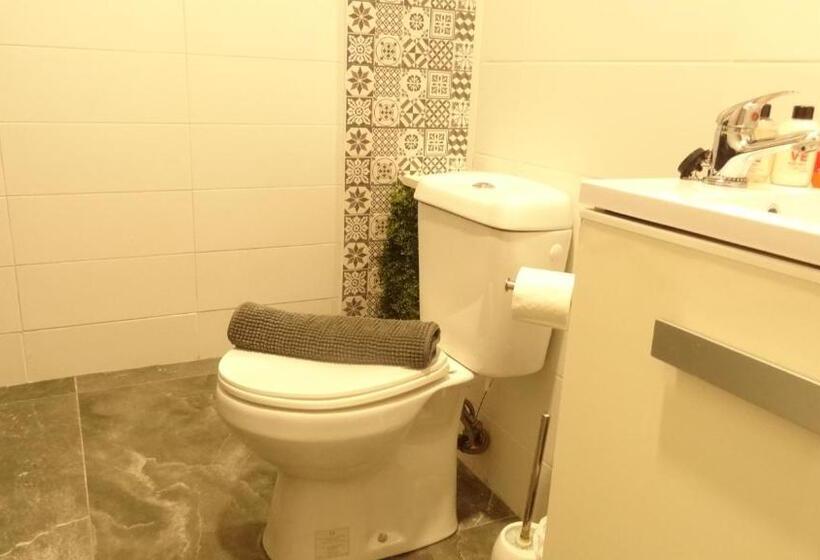 پانسیون Cozy Rooms Bañera Hidromasaje