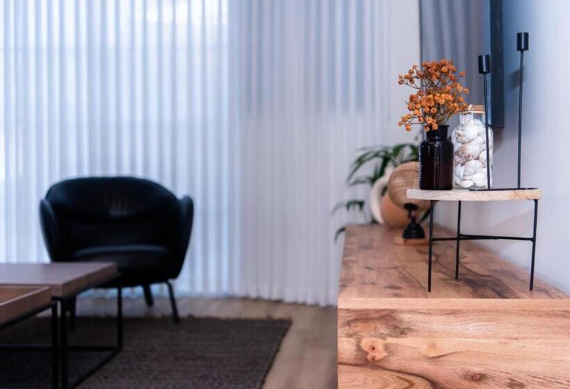 Pensió Villa Ono   At Bar Ilan University And Sheba Hospital