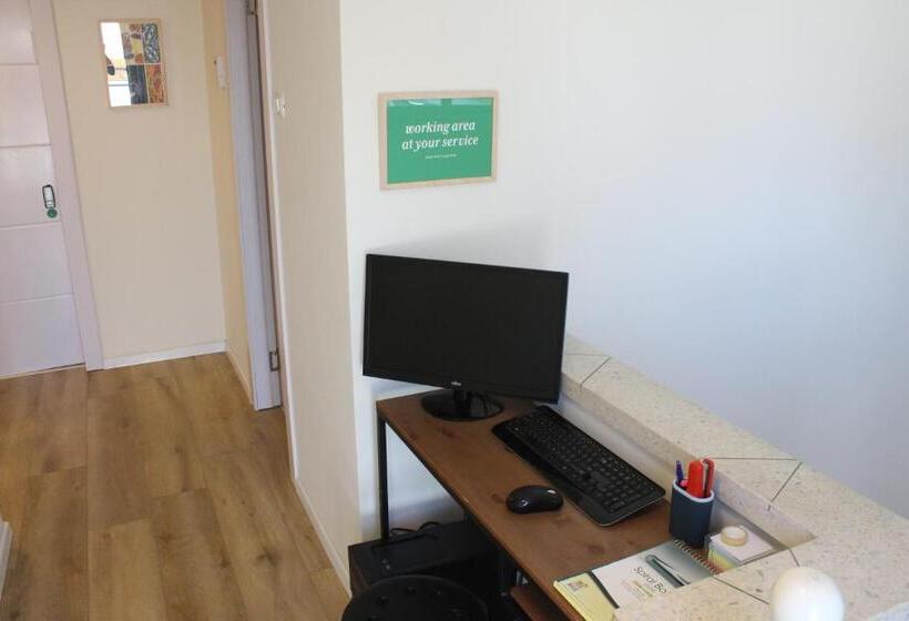 Pensió Villa Ono   At Bar Ilan University And Sheba Hospital