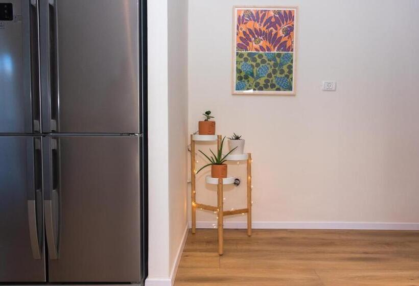 Pensió Villa Ono   At Bar Ilan University And Sheba Hospital