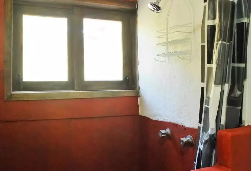 ユースホステル Hostal Casa 4 Estaciones, Coliving & Nature
