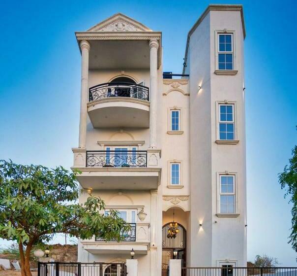 Amizunie S Boutique Hotel By Ssaz Hospitality