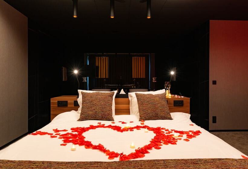 هتل Aux Etangs Hôtel