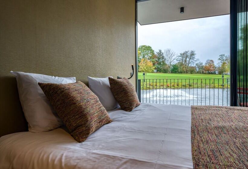 هتل Aux Etangs Hôtel