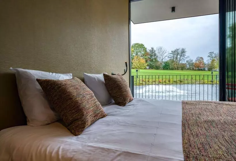 Hotelli Aux Etangs   Hôtel