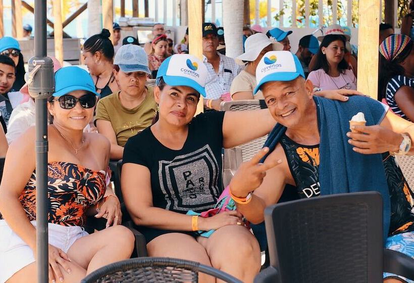 هتل Cabañas Bahia Azul