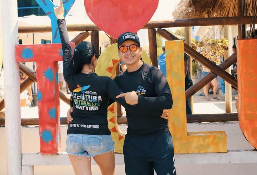 هتل Cabañas Bahia Azul