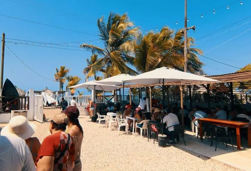 ホテル Cabañas Bahia Azul