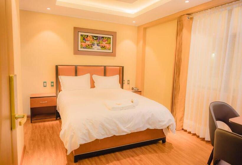 هتل R&n Shullkas Suites