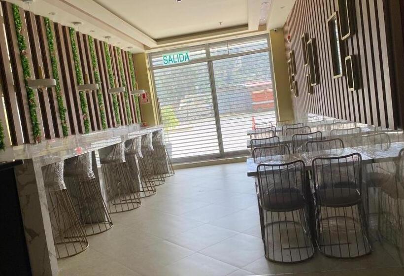 هتل R&n Shullkas Suites