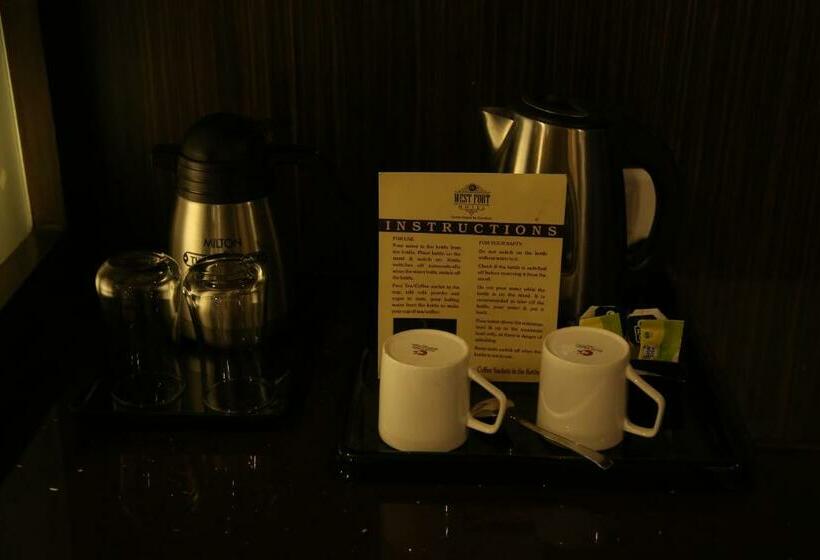 בית מלון כפרי West Fort