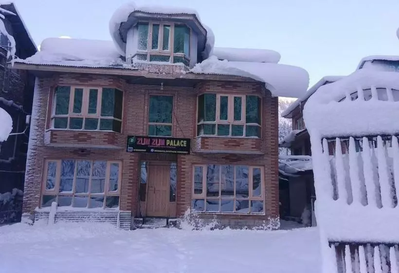 ホテル Zam Zam Palace Pahalgam