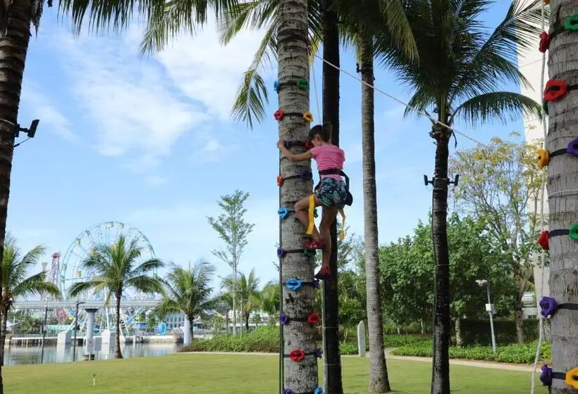 Hyatt Regency Hainan Ocean Paradise Resort