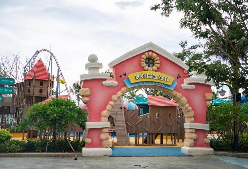 Hyatt Regency Hainan Ocean Paradise Resort