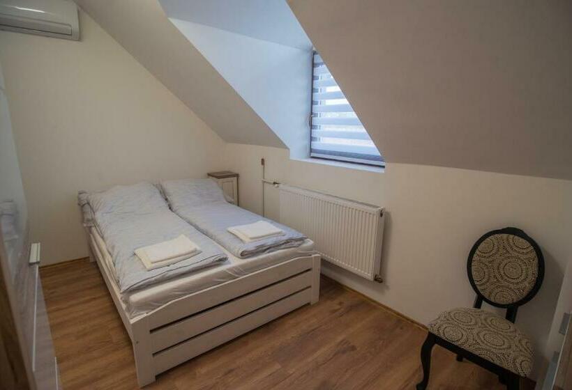 Reneszánsz Vendégház