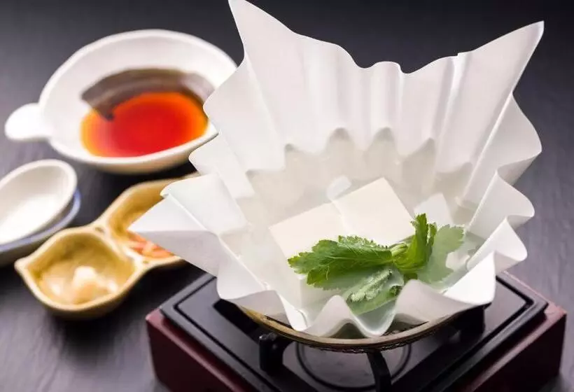 旅館 八海 木花館