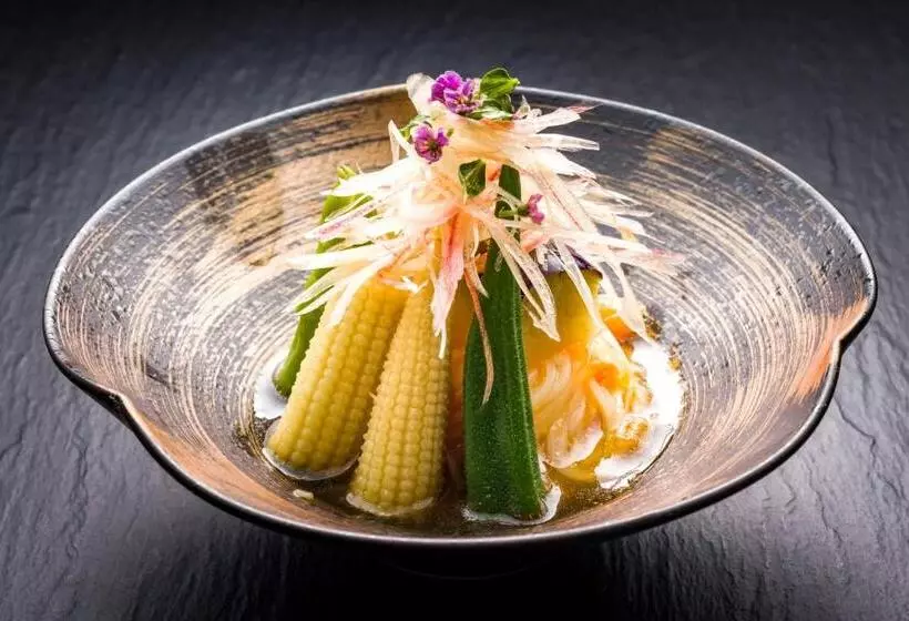 旅館 八海 木花館