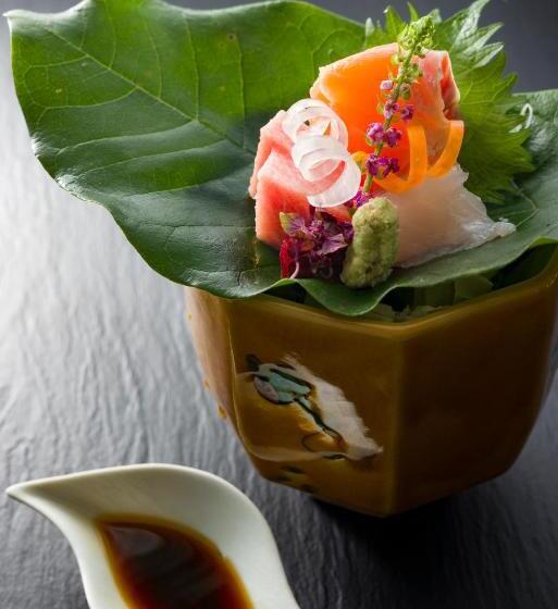 Ryokan 八海 木花館