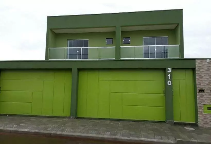 ユースホステル Pousada Pérola Mineira