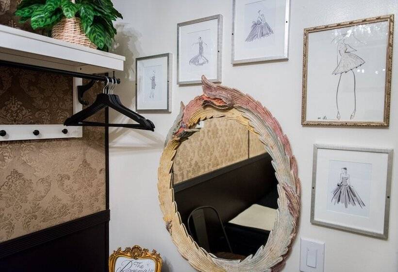 هاستل The Rosemary