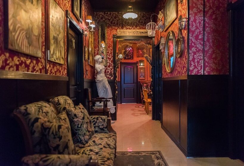 هاستل The Rosemary