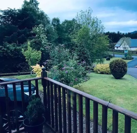 Aamiaismajoitus (B&B) Carn A Chuilinn House