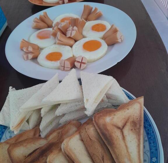 هتل สุขทวีรีสอร์ท อ่าวมะนาว