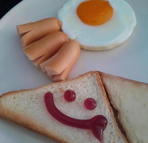 هتل สุขทวีรีสอร์ท อ่าวมะนาว