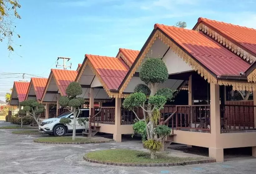 هتل สุขทวีรีสอร์ท อ่าวมะนาว