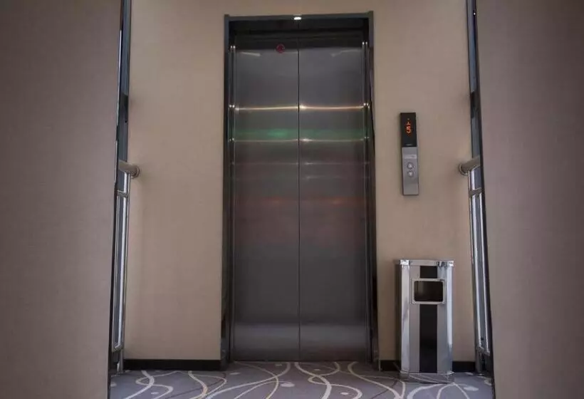 Hotelli 7days Premium Binzhou People S Hospital Branch