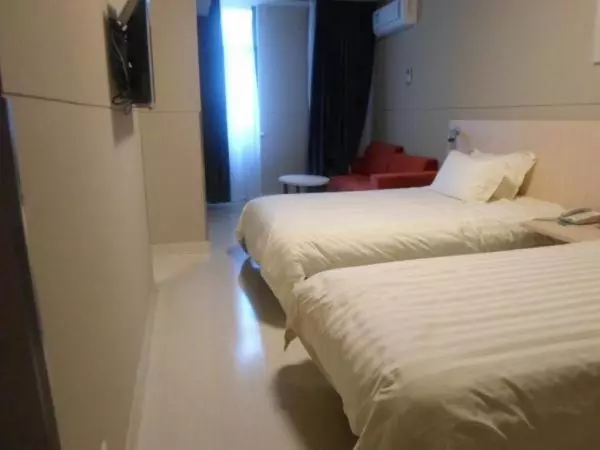 Hotelli Jinjiang Inn Yancheng Xiangshui The Yellow River Road Branch