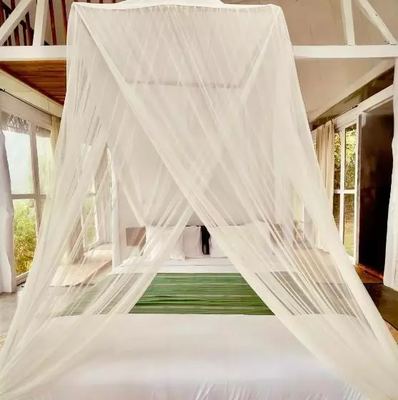 Hotelli Manulalu Jungle