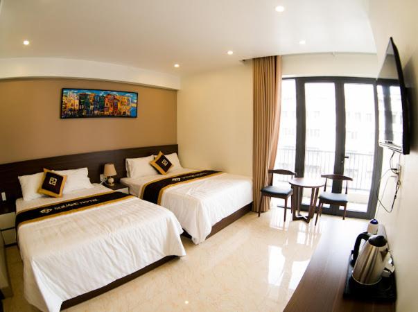 فندق Square Hostel