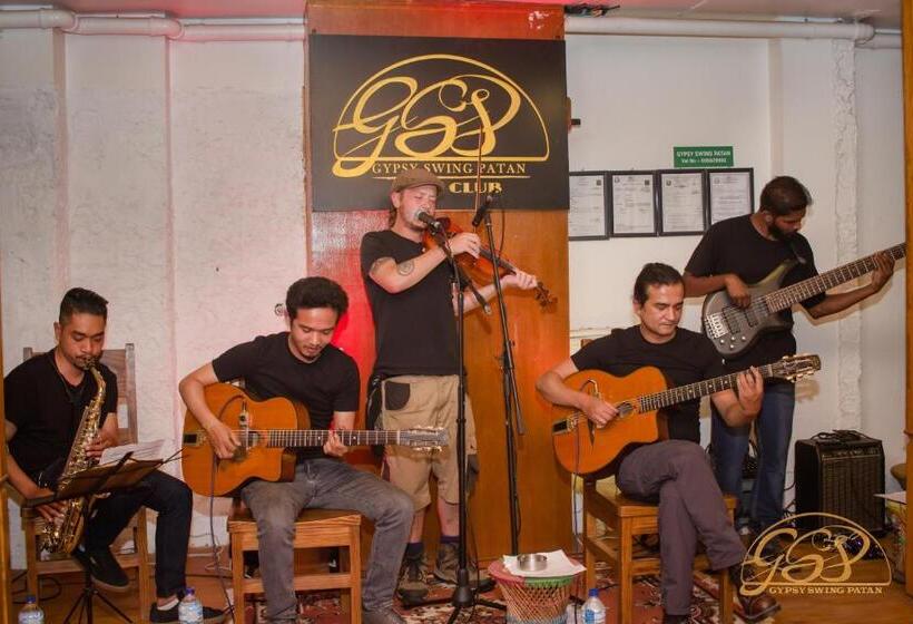 پانسیون Yalamul Garden